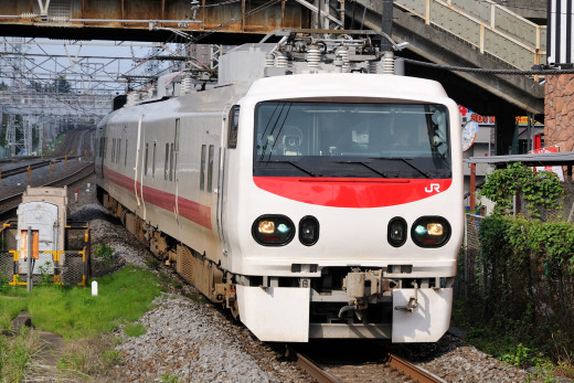523744 (a): :1800x1200